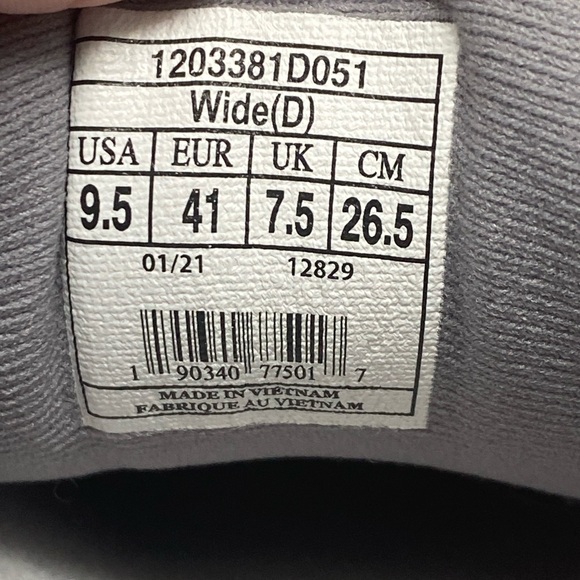 Brooks Ghost 13 Sneakers - Picture 10 of 11